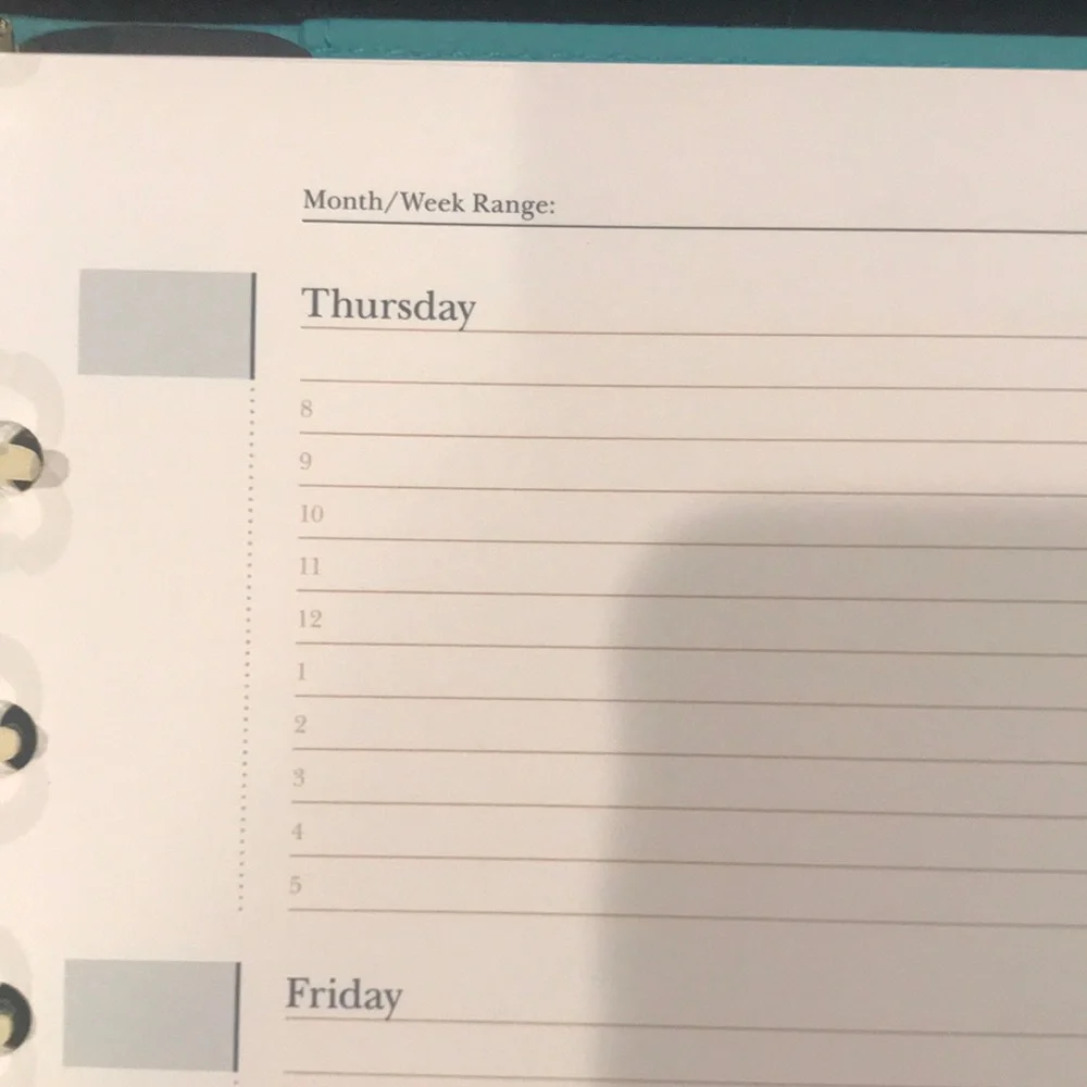 At a Glance Undated weekly monthly planner